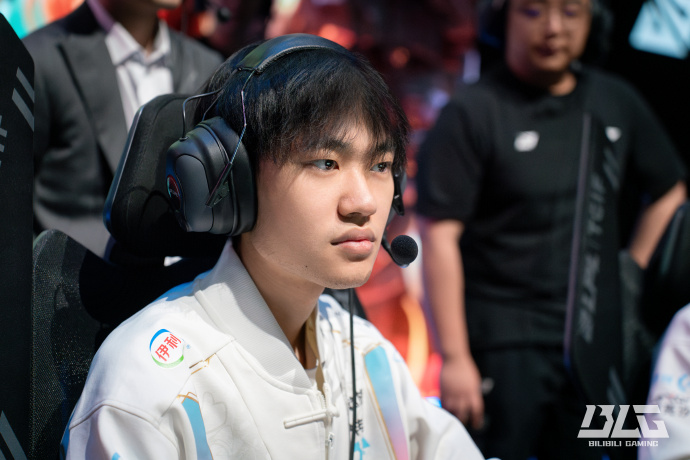 一旦在逆境 一旦在逆境