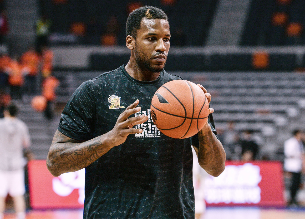 辽篮一举实 辽篮一举实