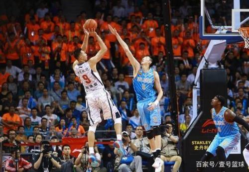 队的赞助收 队的赞助收