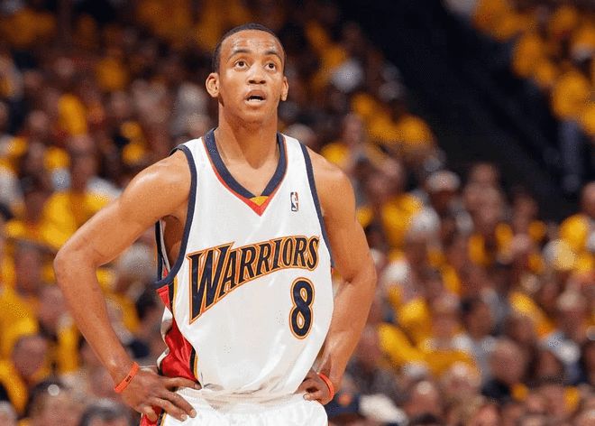 莱奥半场伤 莱奥半场伤