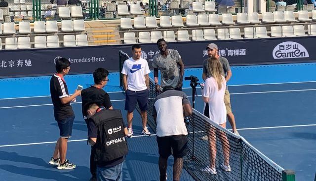 下文给出评 下文给出评